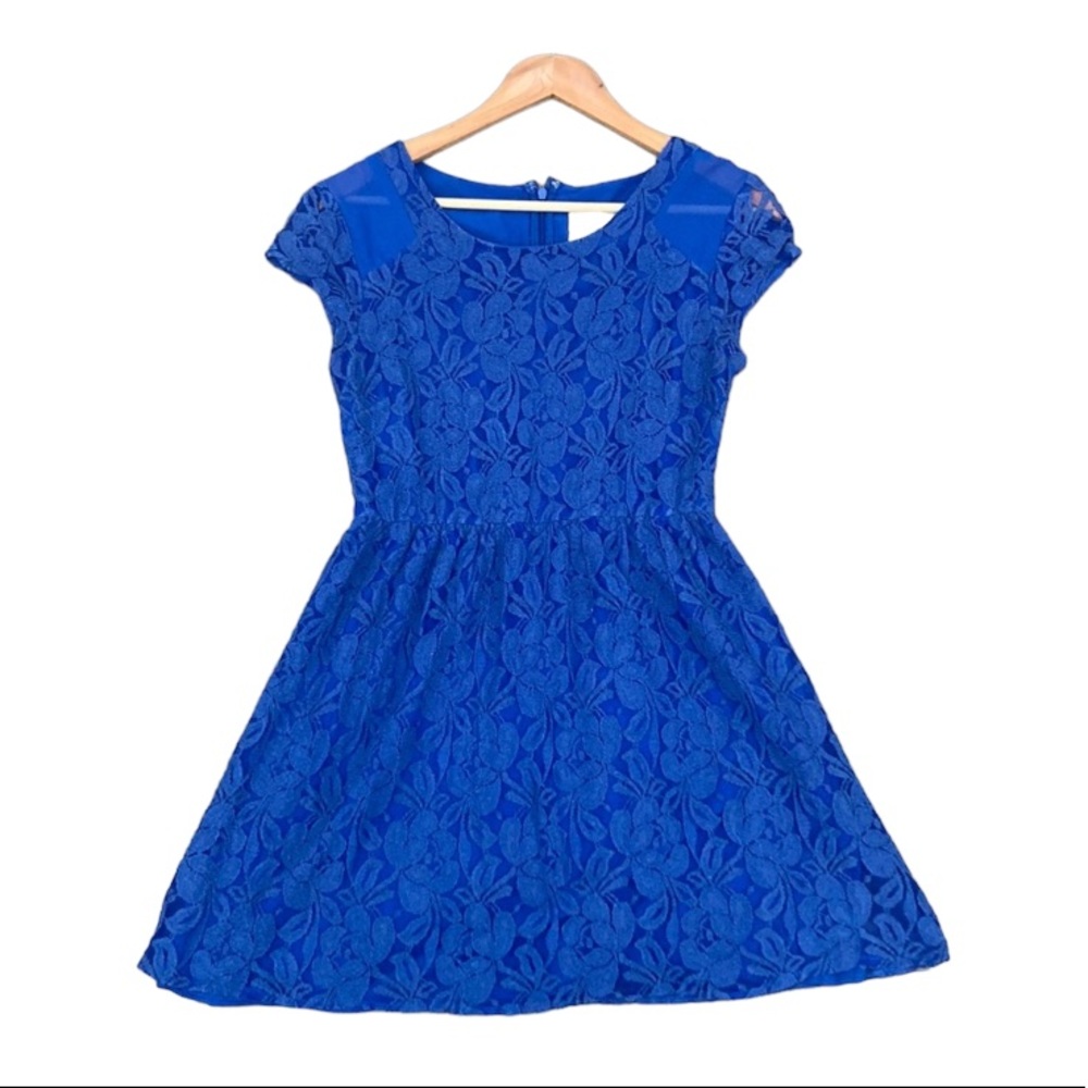 Coincidence and Chance blue lace dress, size small